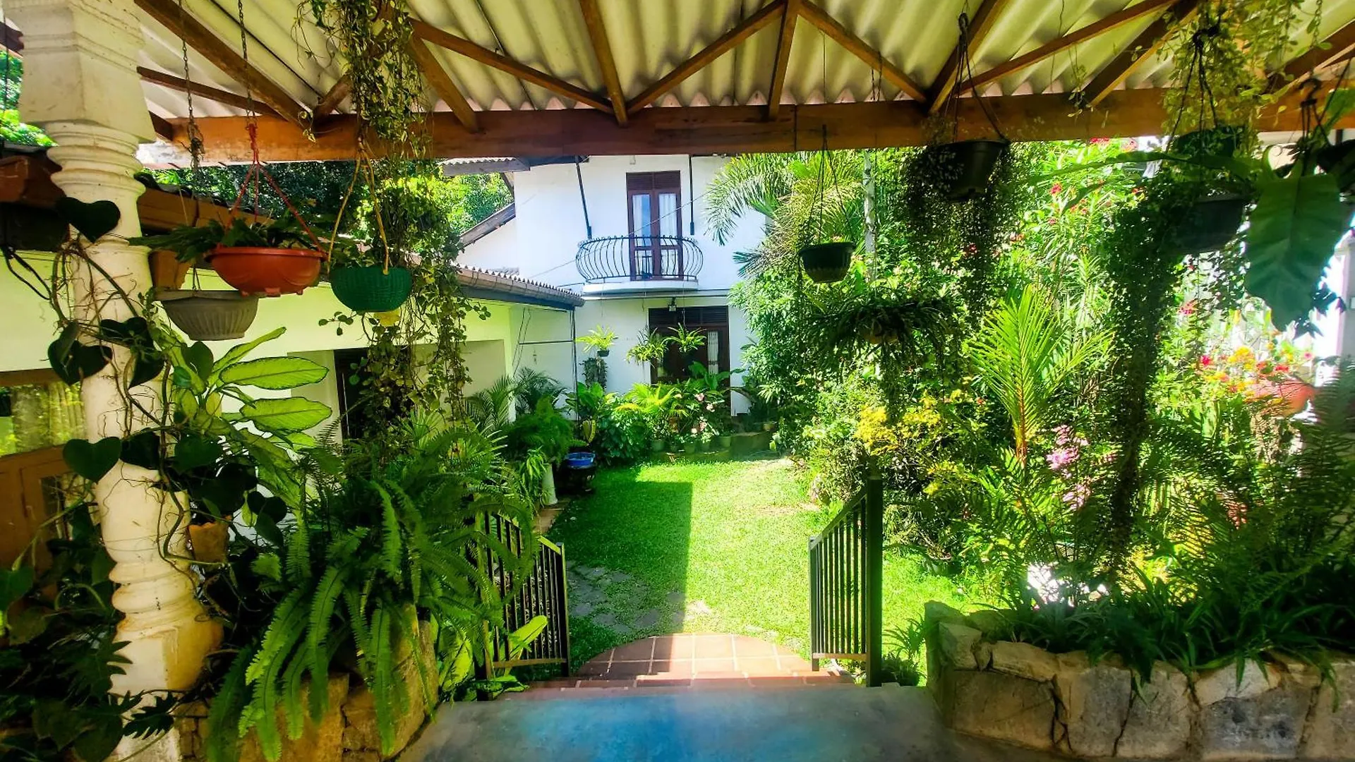 Bed & Breakfast Resort Beam Kandy