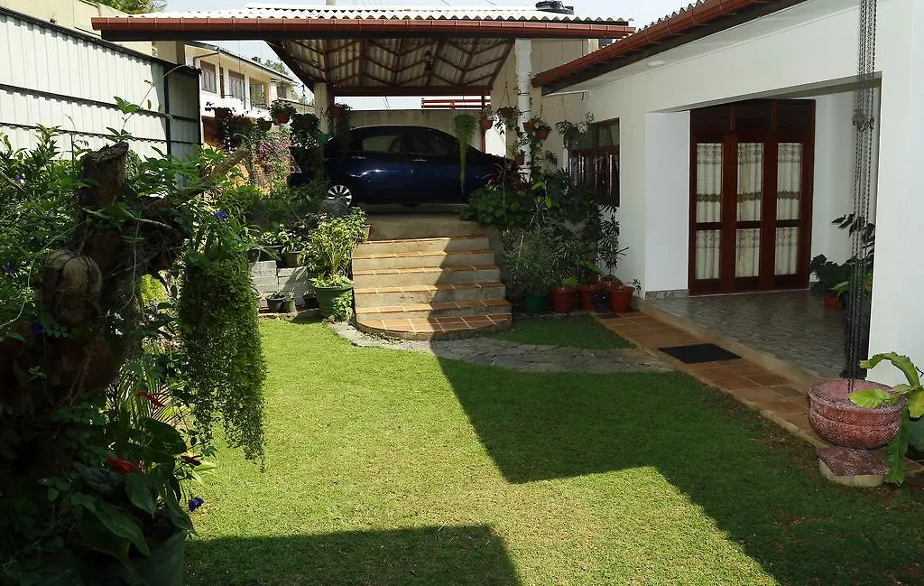 *** Bed & Breakfast Resort Beam Kandy Sri Lanka