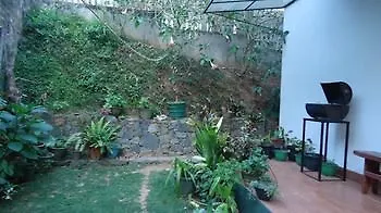 Bed & Breakfast Resort Beam Kandy